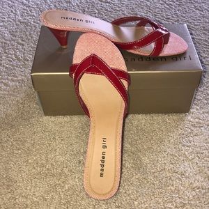 Red strappy slides 8.5M